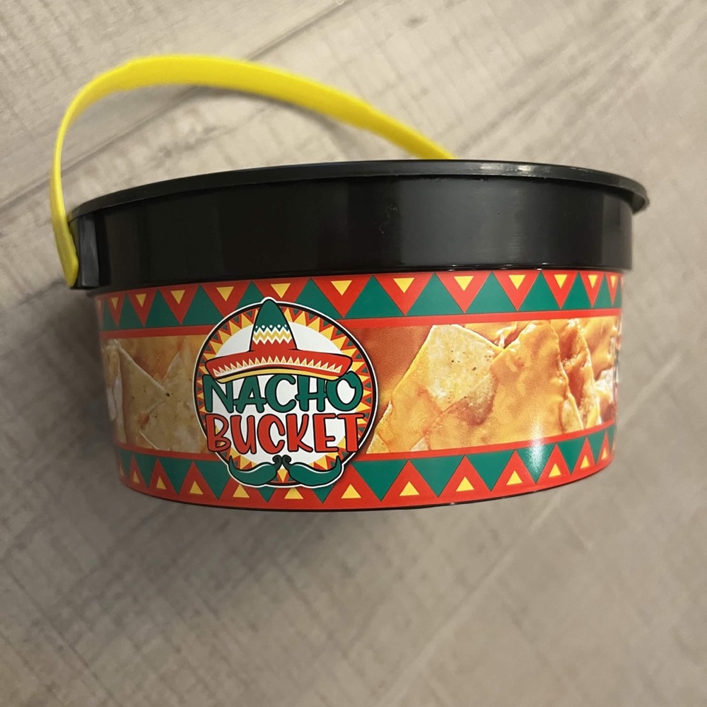 Small Fair Nacho Bucket